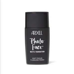 5 for $20! Ardell Photo Face Foundation
